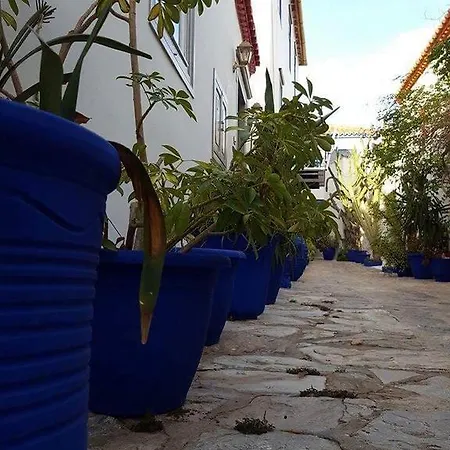 Manolia